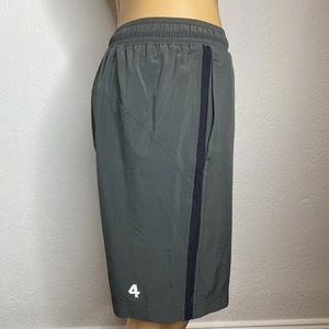 Fourlaps Advance Lined Shorts 9" Men’s Size M Gray EUC.
